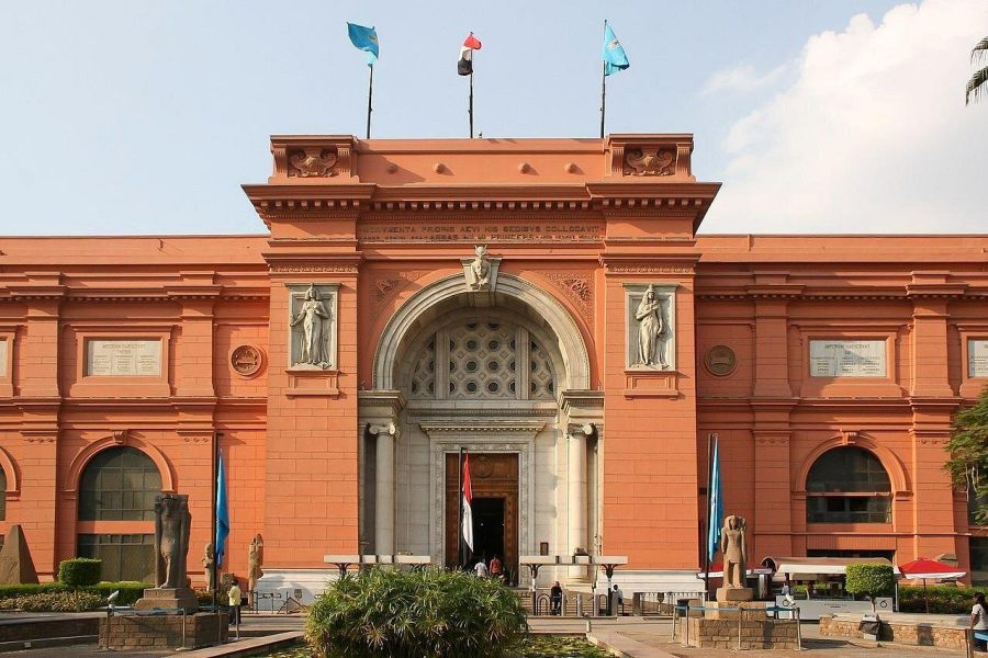 Day Tour to Egyptian Museum Citadel and Khan Khalili Bazaar