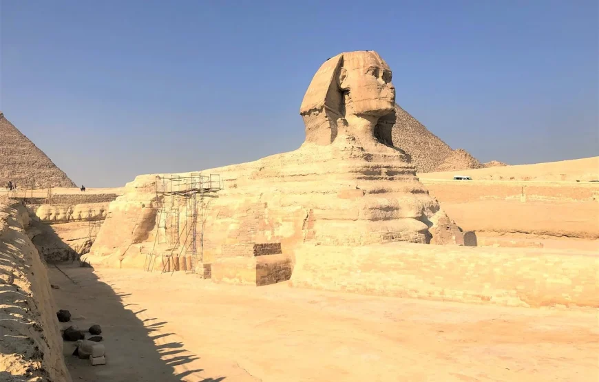 Private tour Giza Pyramids Memphis City Sakkara Pyramid