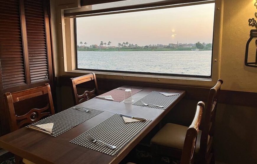 Evening Nile River Dinner Cruise – Cairo