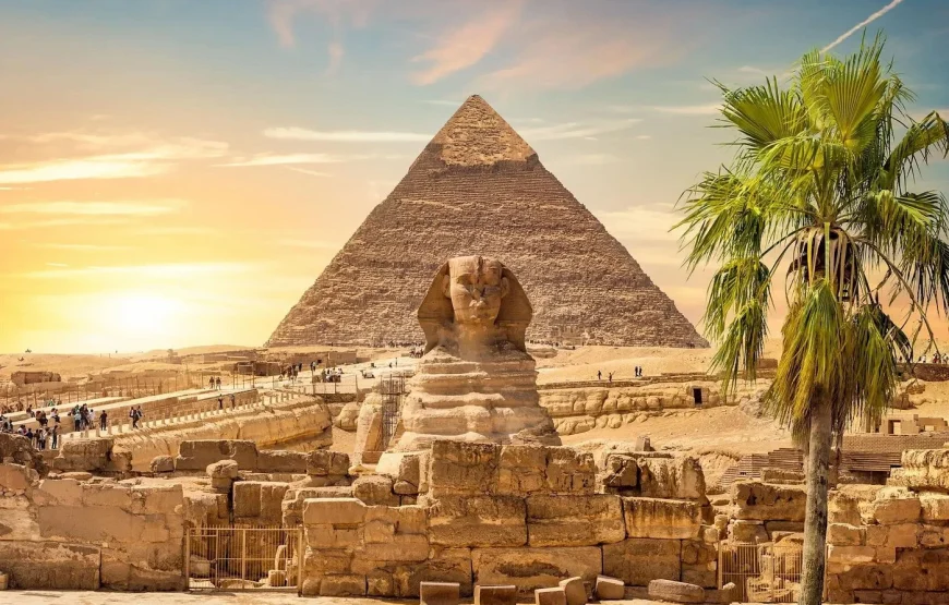 Half-Day Private Tour: Giza Pyramids, Sphinx & Camel Ride